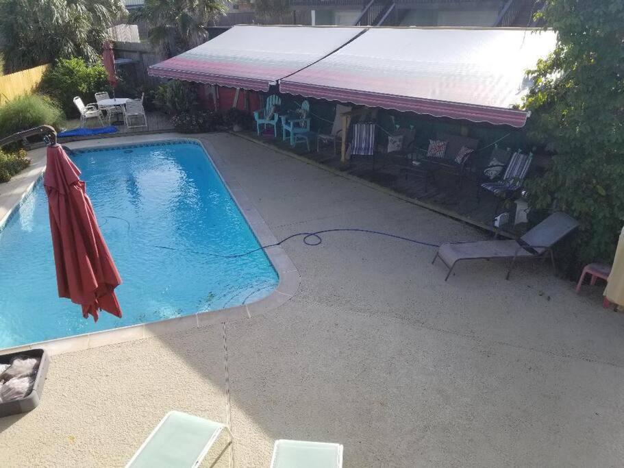 The Seahorse Apt - Lakeside And Close To The Beach Apartman Galveston Kültér fotó